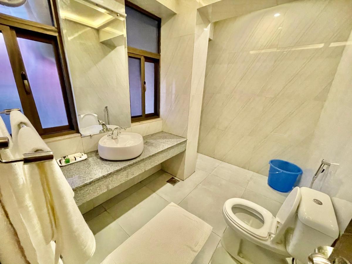 Shelton'S Ambassador Hotel อิสลามาบัด ภายนอก รูปภาพ